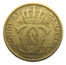 Load image into Gallery viewer, 1925 Denmark One Krone Coin
