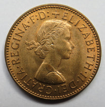 Load image into Gallery viewer, 1958 Queen Elizabeth II Halfpenny Coin - Great Britain
