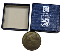 Load image into Gallery viewer, 1931 Exposition Coloniale Internationale De Paris / Oceanie Medal
