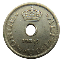 Load image into Gallery viewer, 1949 Norway 10 Ore Coin
