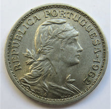 Load image into Gallery viewer, 1962 Portugal 50 Centavos Coin
